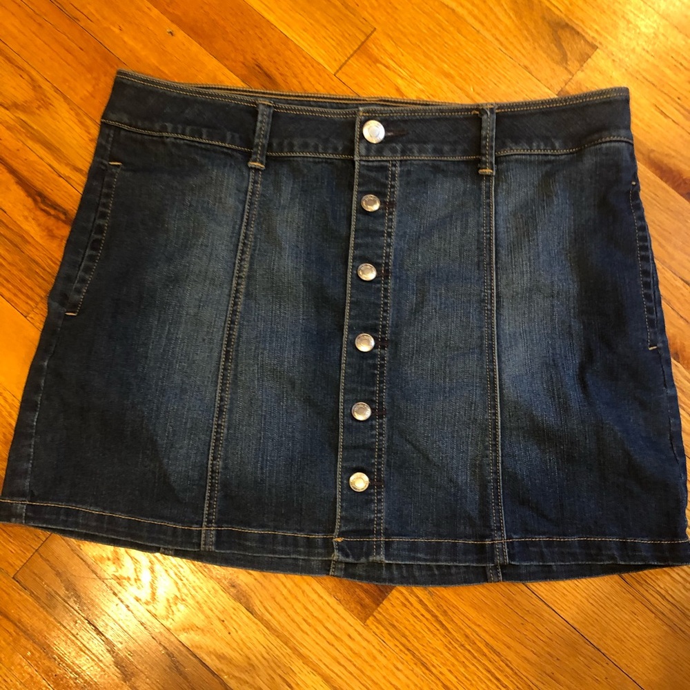 American Eagle Jean Stretch Mini Skirt Size 14